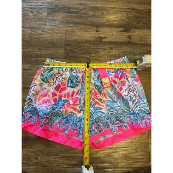 NWT Lilly Pulitzer Womens Resort White Rainforest Retreat Katia Shorts Size M