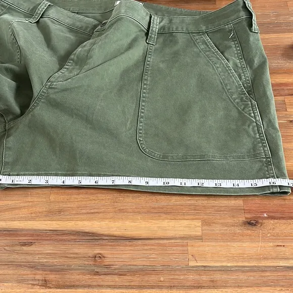 NWT Madewell Perfect Military Cotton Twill Shorts Size 24W Palm Tree