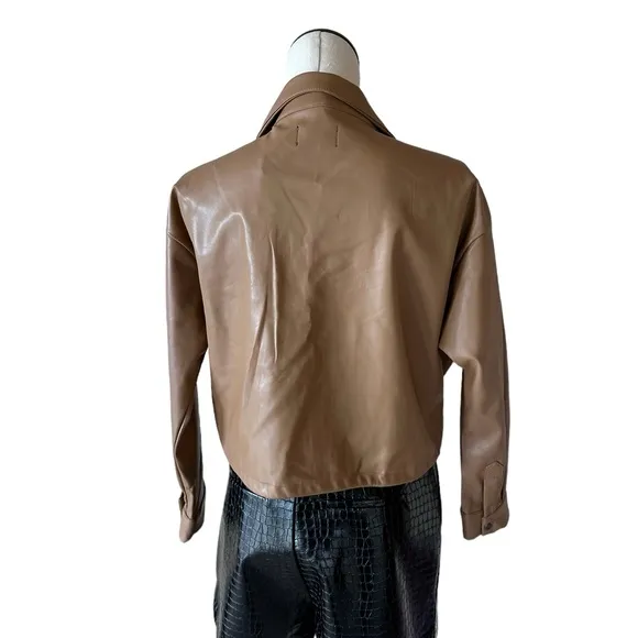 NWT T Tahari Faux Leather Bomber Jacket In Iced latte