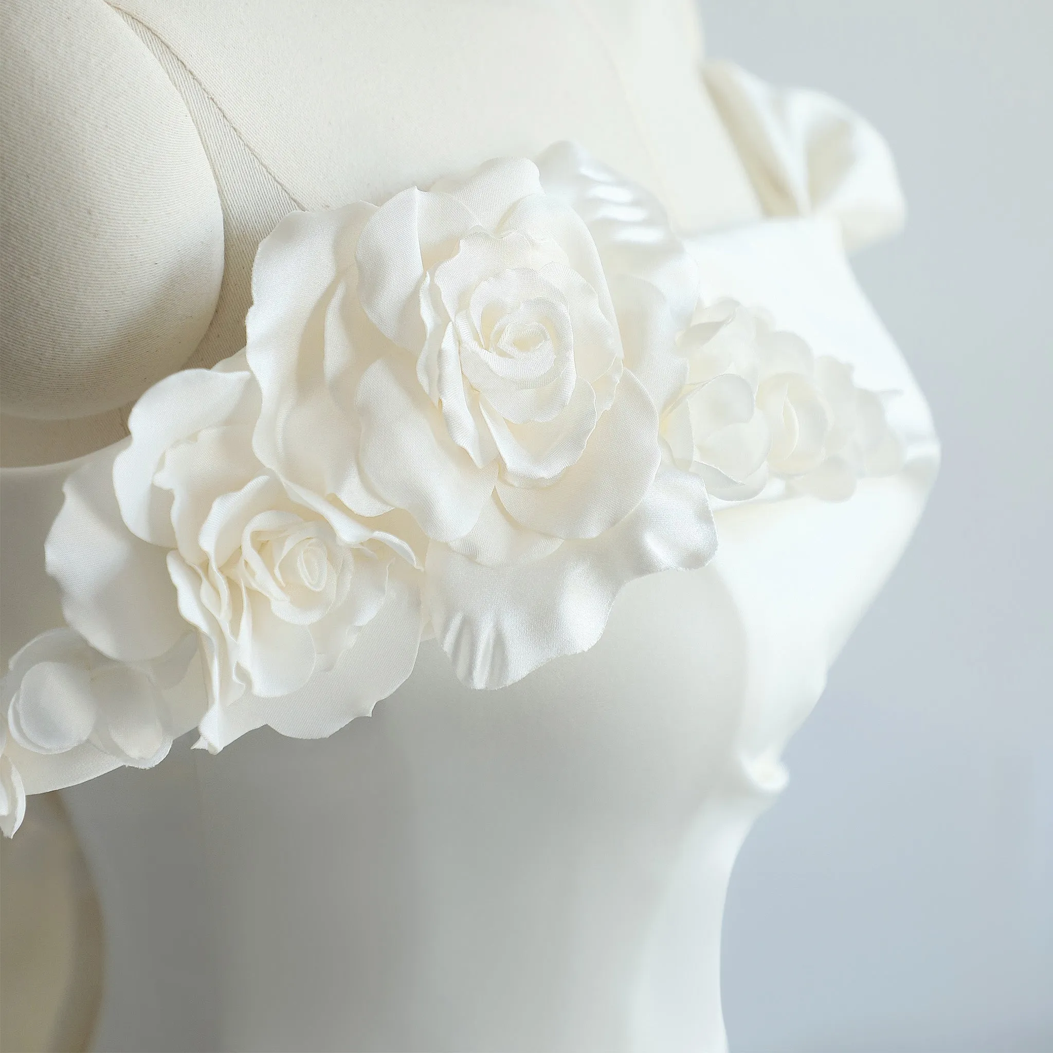 Off Shoulder Simple Mermaid Wedding Dress with Handmade Flowers