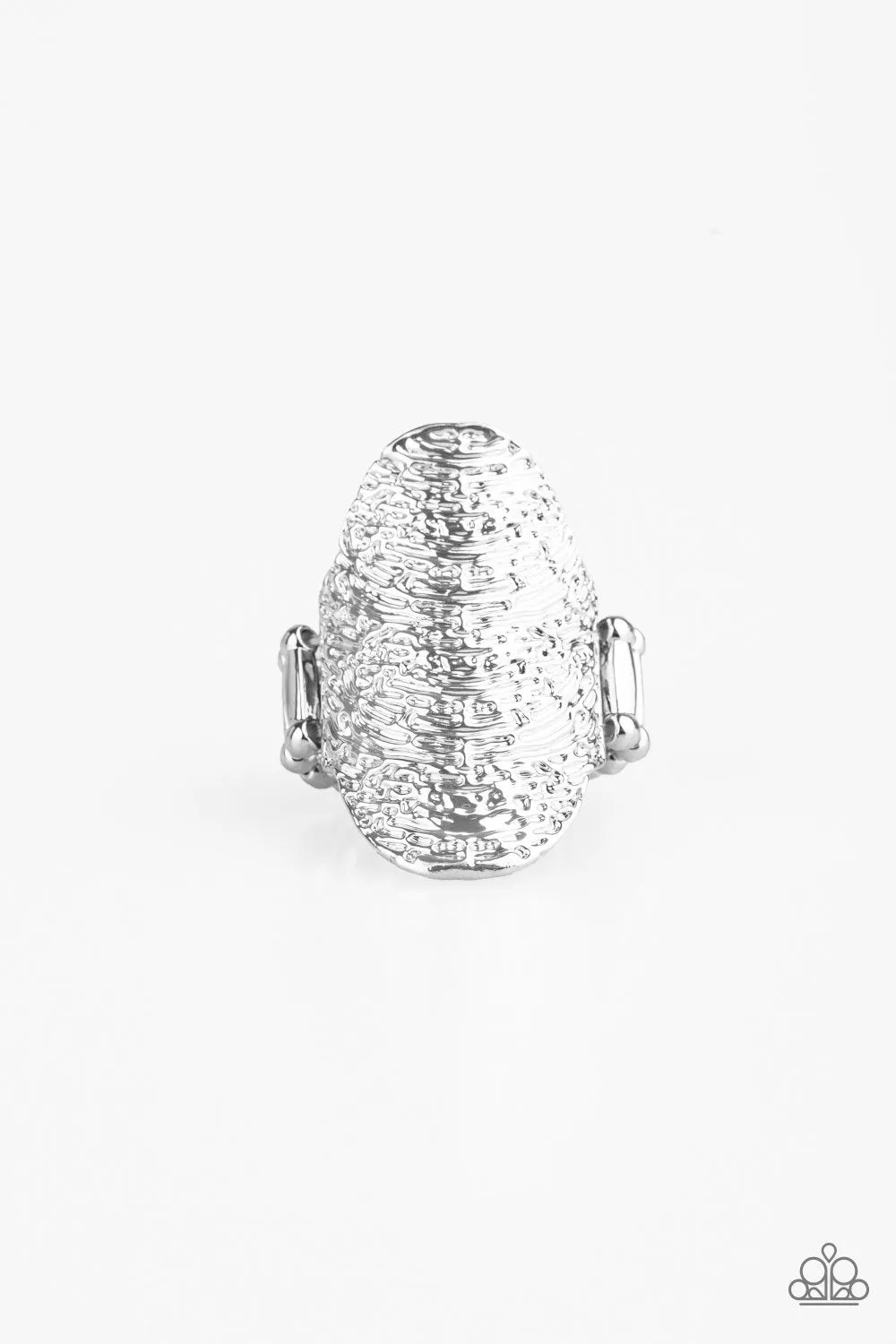Paparazzi Record-Breaking Ripple - Textured Ring