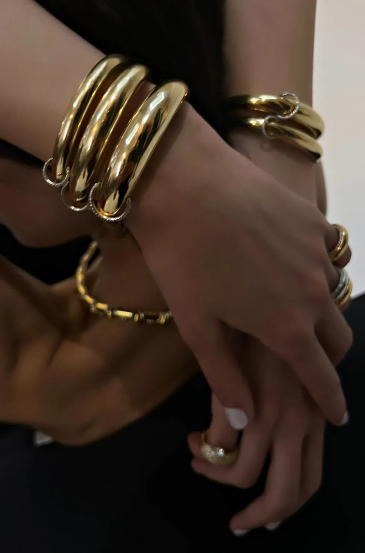 Piercing Bangle Medium