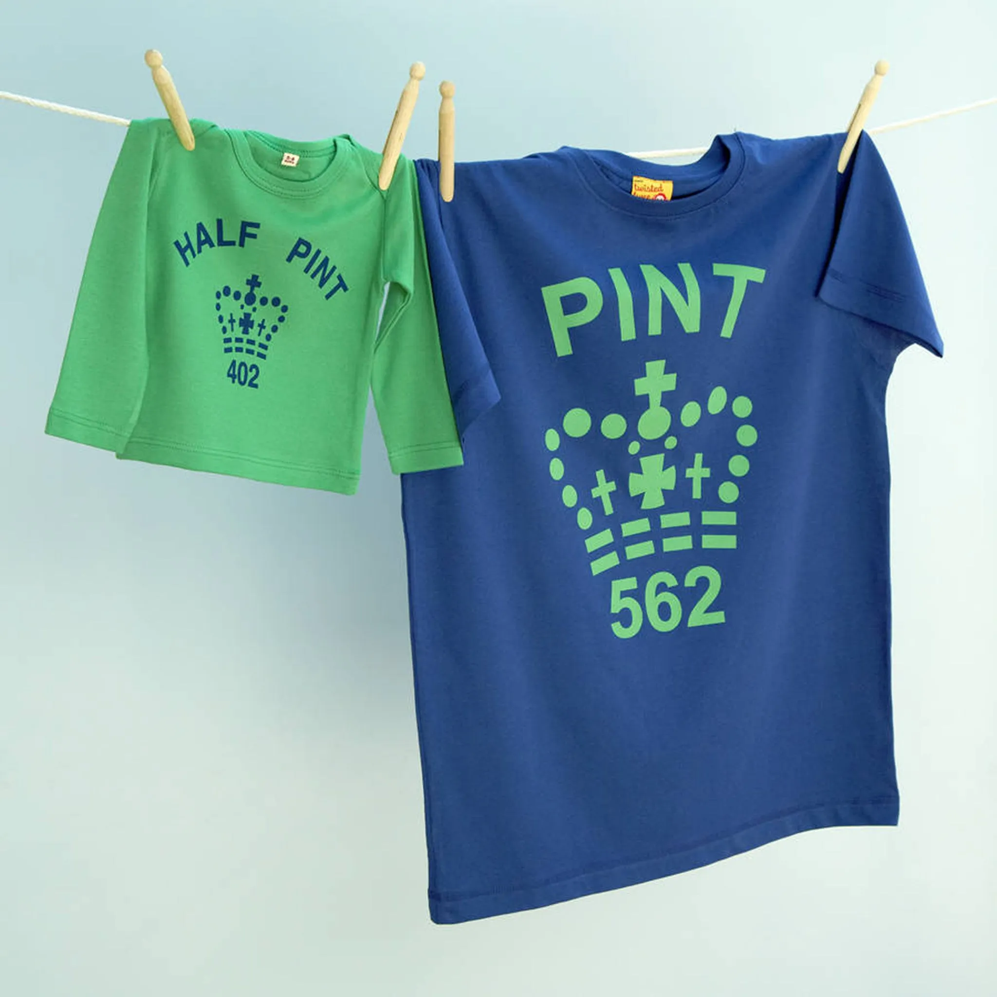 Pint & Half Pint twinning tshirt set for dad and child (navy / green)