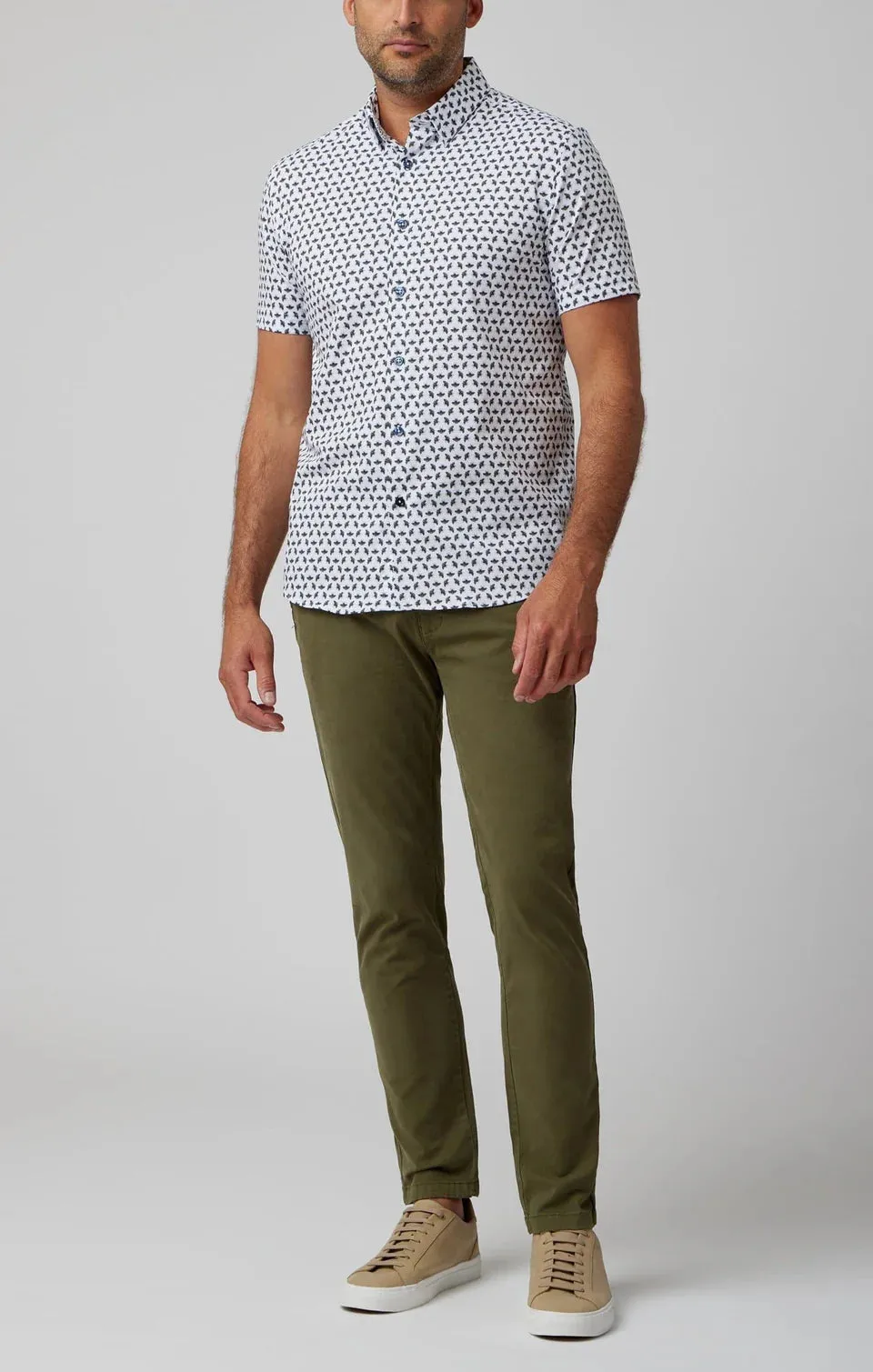 Printed Bees Short Sleeve Knit Shirt
