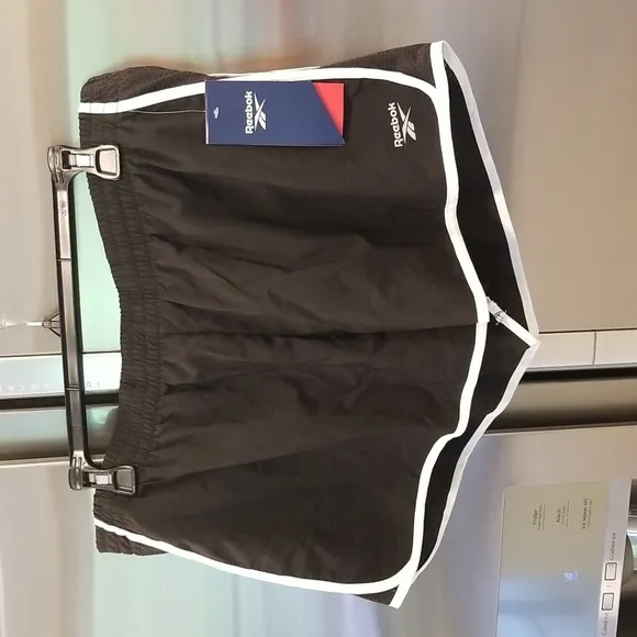 💕REEBOK💕 Game Time Shorts Built-In Brief ~ Black XL NWT