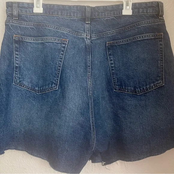 Reformation Norah Stretch High Rise 3.5&quot; Jean Shorts size 34