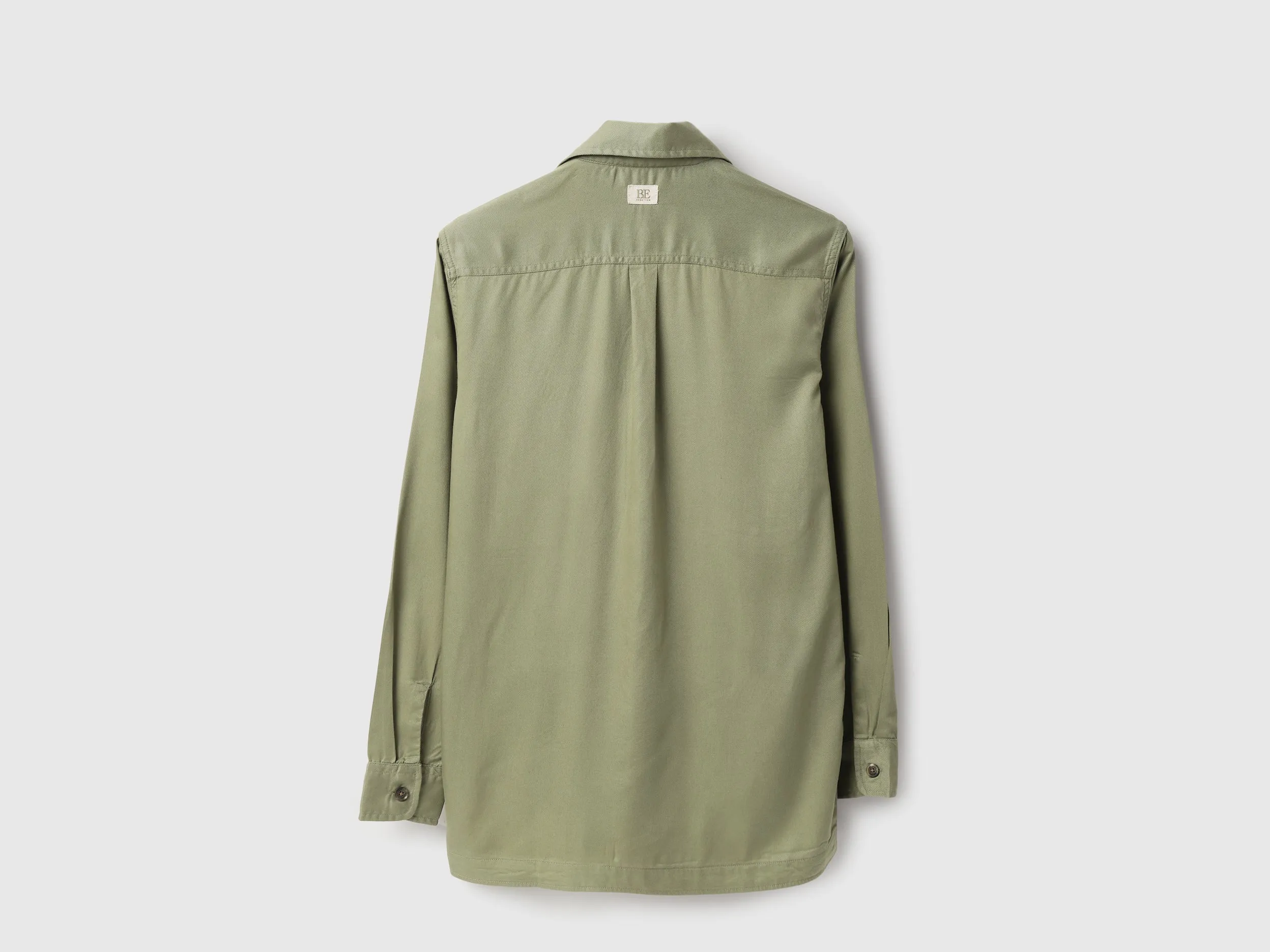 Regular Fit Spread Collar Solid Shirts