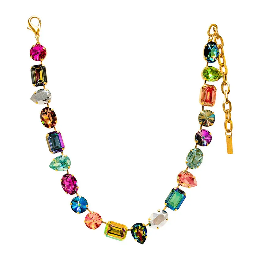 Sara Necklace in Antique Gold