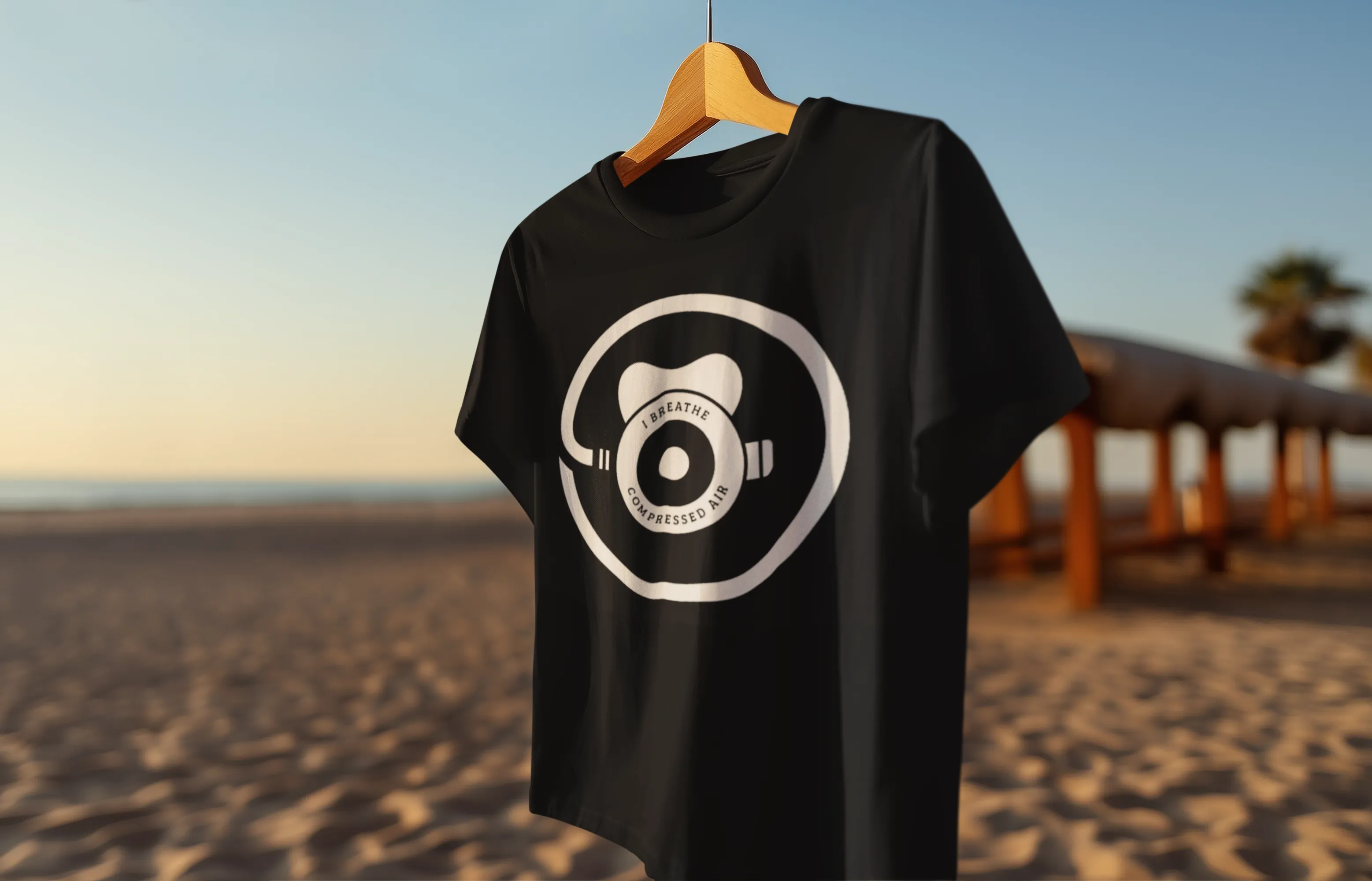 Scuba diving T-Shirt for Men | Regulator Print 'Compressed air'