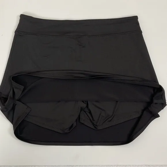 SET OF TWO BLACK PULL-ON SKORTS