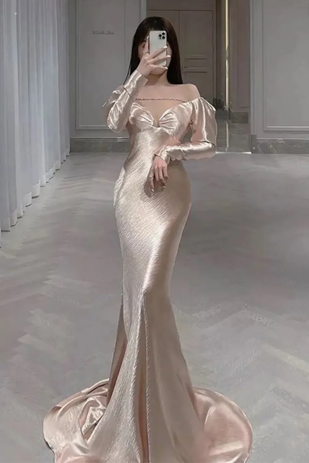 Soft Sweetheart Full Sleeve Mermaid Satin Long Evening Prom Dresses Online, OLP689