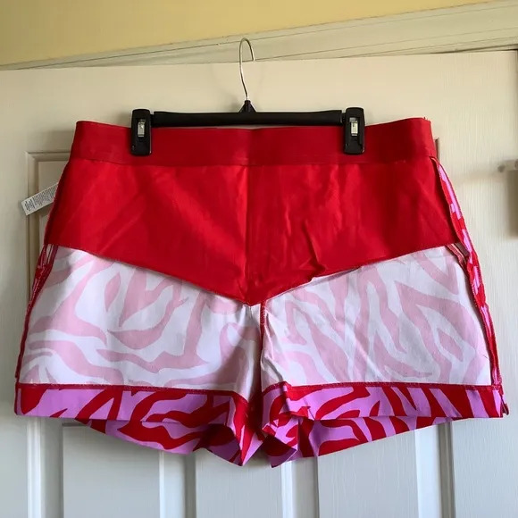 SPANX On the Go Print 4-Inch Shorts Pink Red Zebra Stripe SZ XL