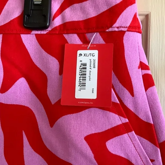 SPANX On the Go Print 4-Inch Shorts Pink Red Zebra Stripe SZ XL