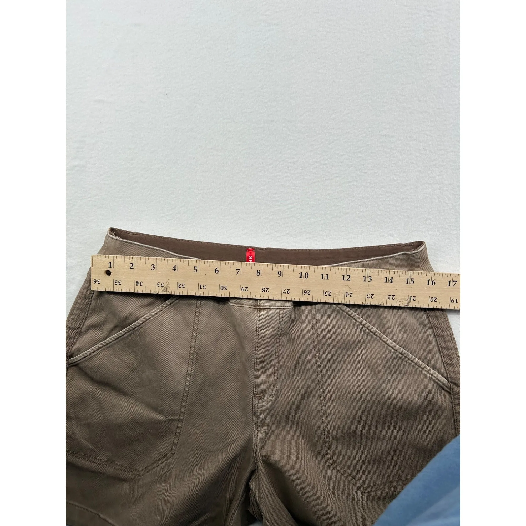 Spanx Womens  Stretch Cotton Casual Shorts With Pockets #6474