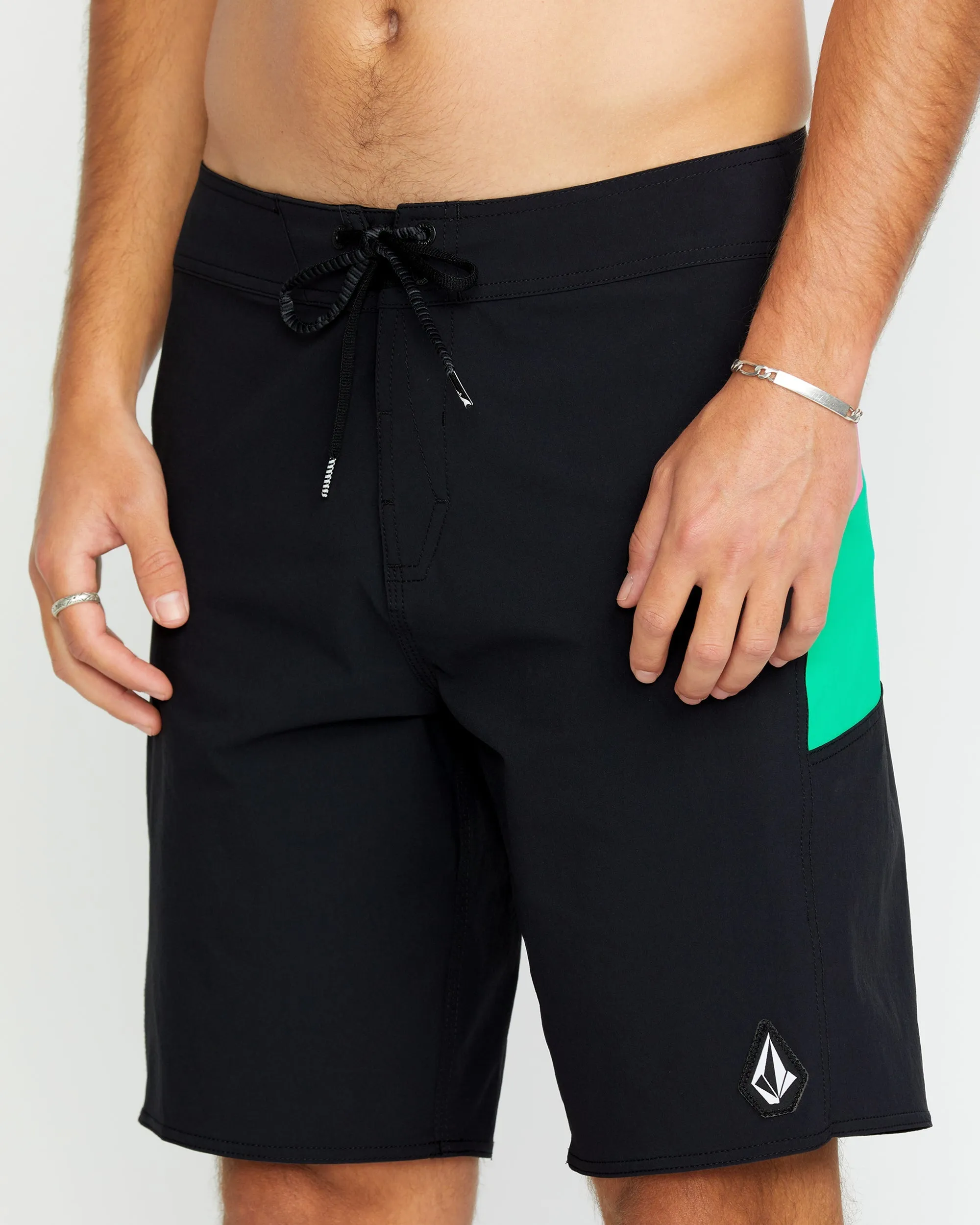 Strand Liberators 20" Boardshorts - BLACK
