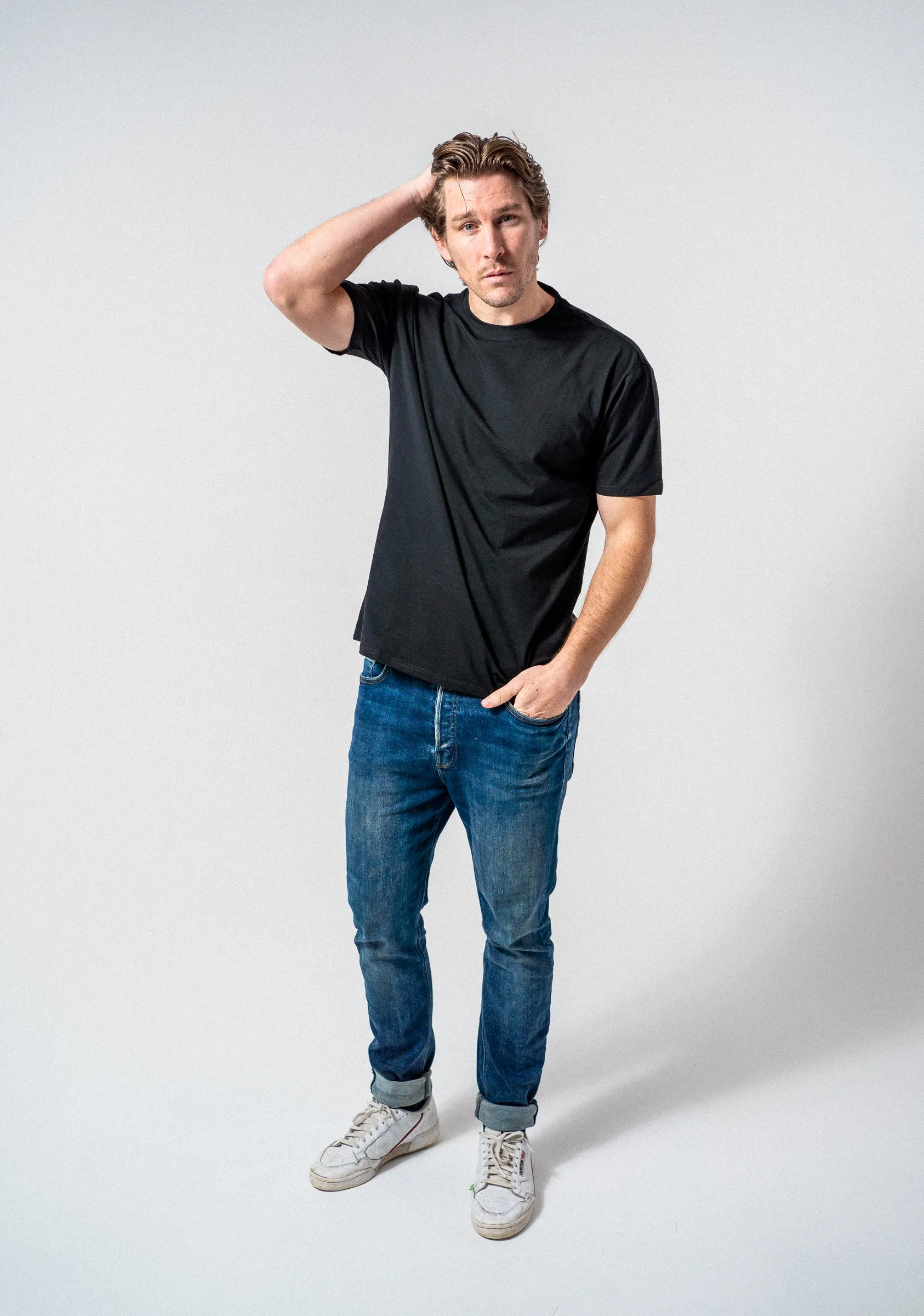 The Base - Classic fit T-shirt in Black with Orange accents