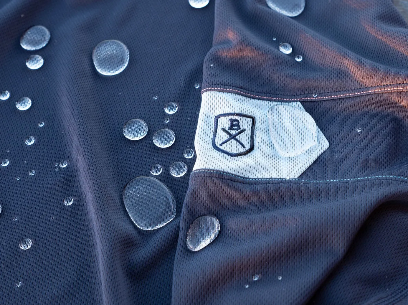 The Kanaha Hydrophobic Shirt for Men - Electric Yellow (Rich Navy)
