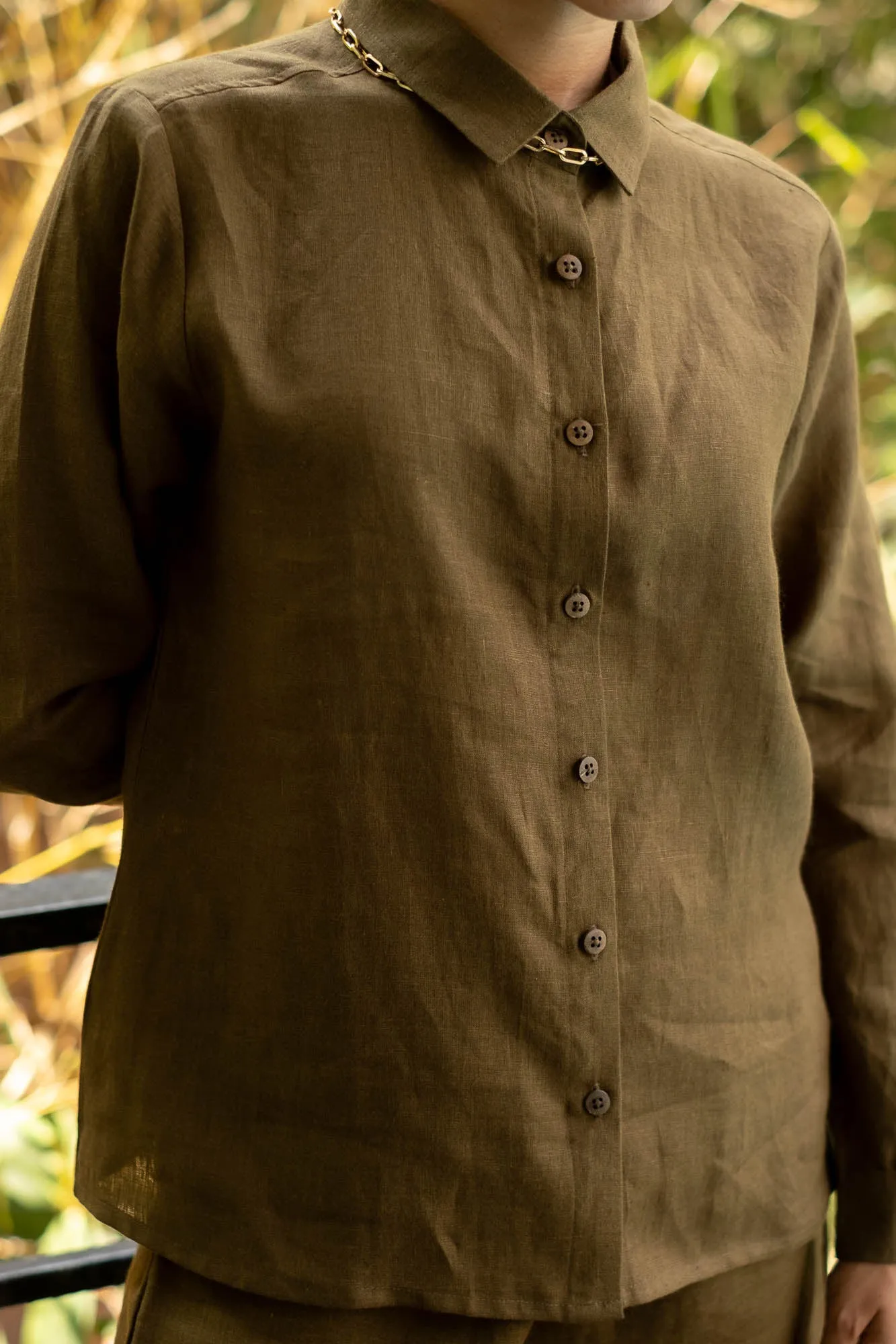 The Linen Day Shirt