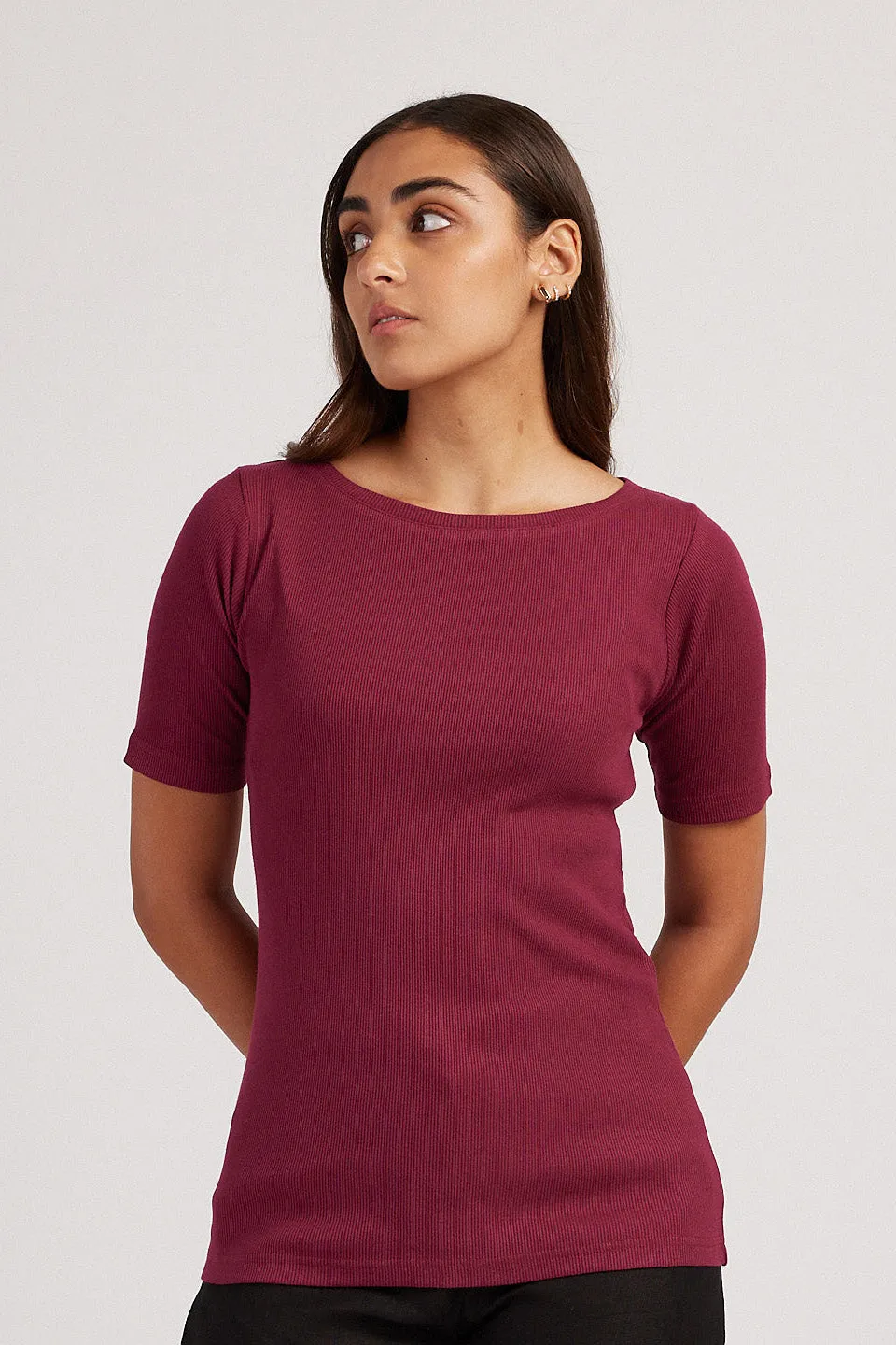 The Rib Boat Neck | Short Sleeve