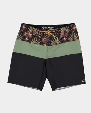Tribong Pro Boardshorts