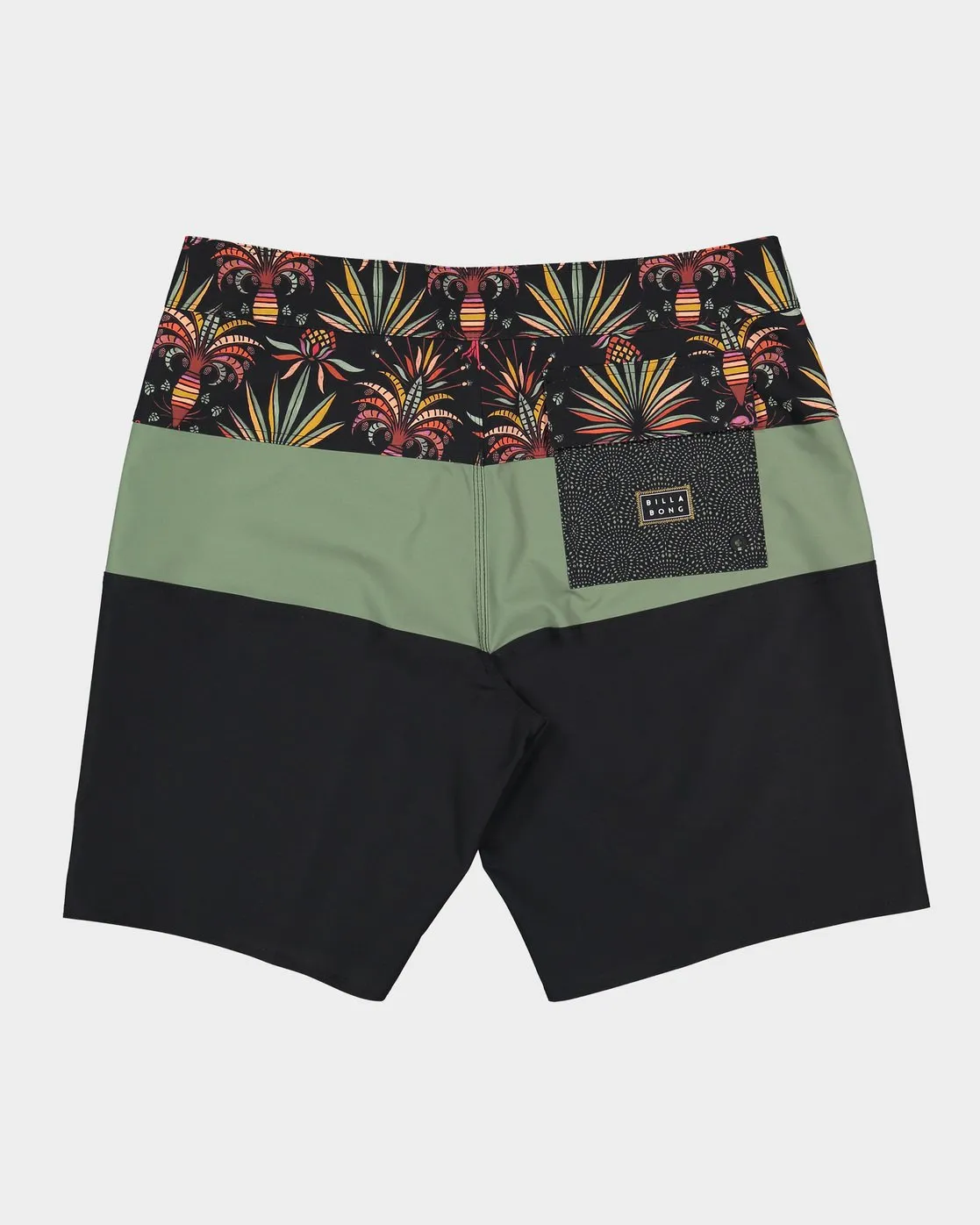 Tribong Pro Boardshorts