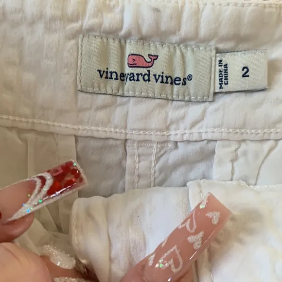 🐳Vineyard Vines Women’s 3 1/2 Inch Every Day Shorts Seersucker White Size 2🐳