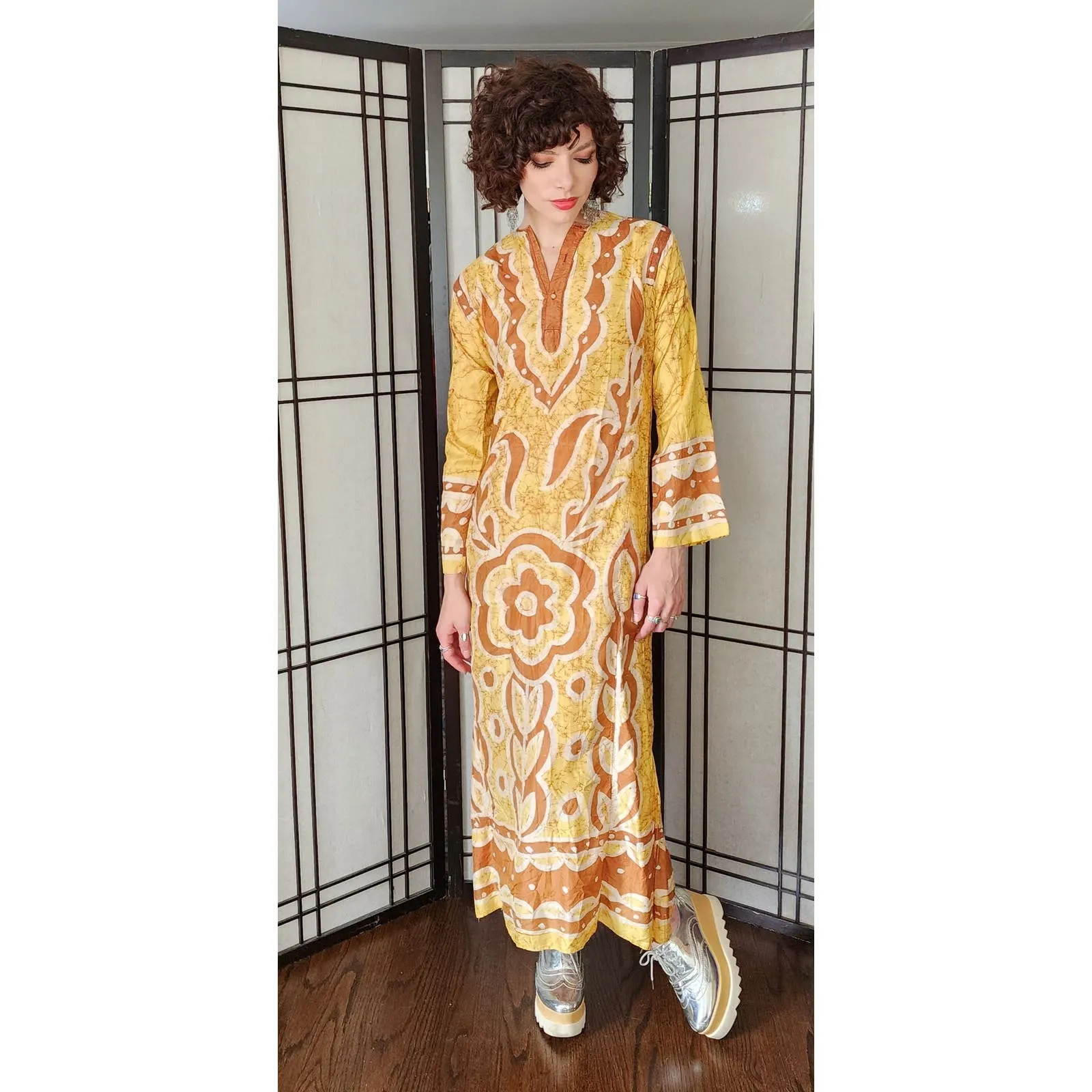 Vintage 60s Caftan Dress in Yellow Brown Psychedelic Print