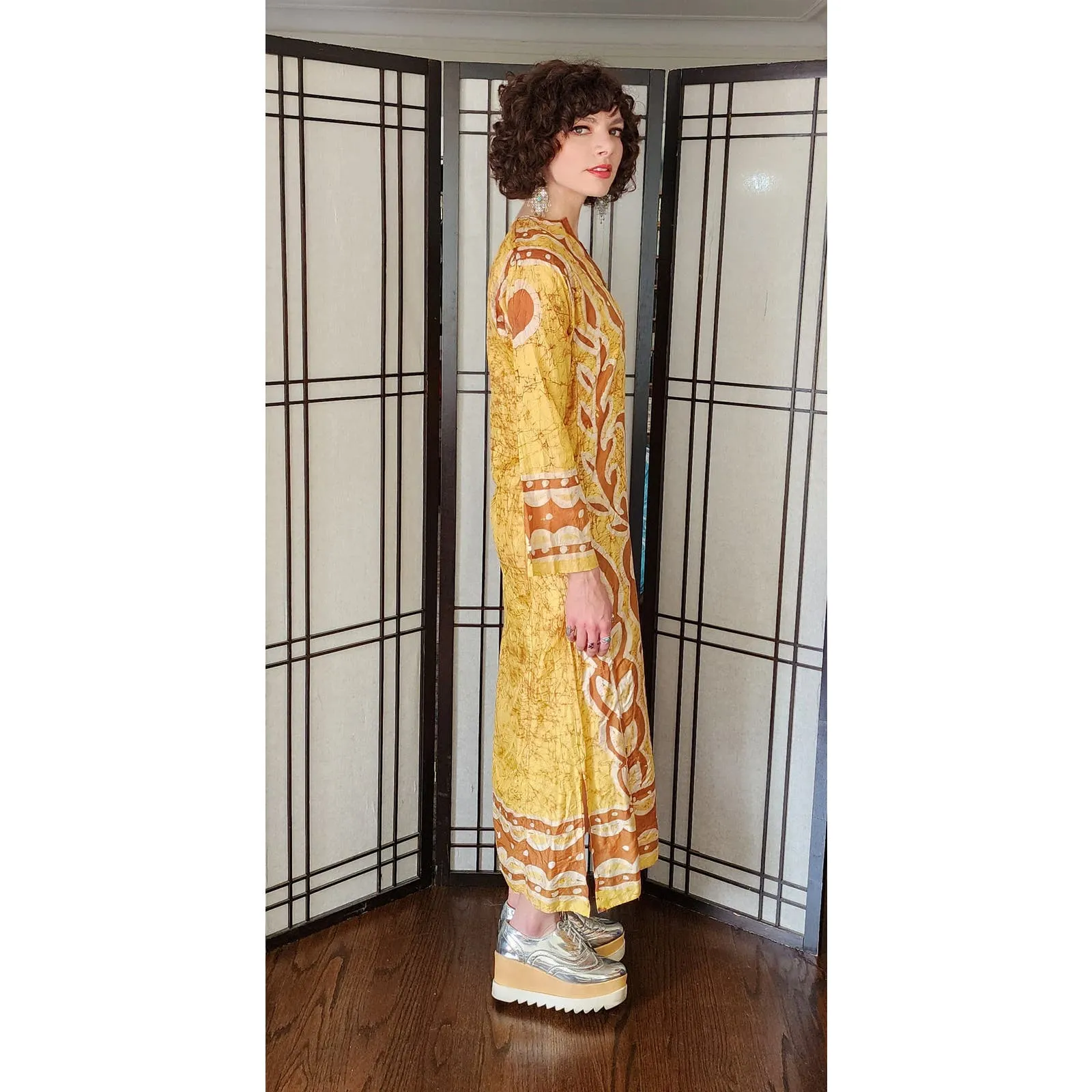 Vintage 60s Caftan Dress in Yellow Brown Psychedelic Print
