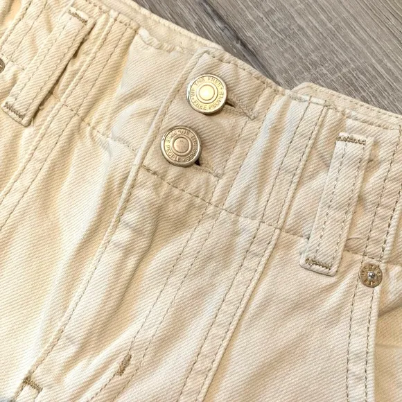 We The Free People Extreme Measures Barrel Shorts RARE Pale Yellow 26