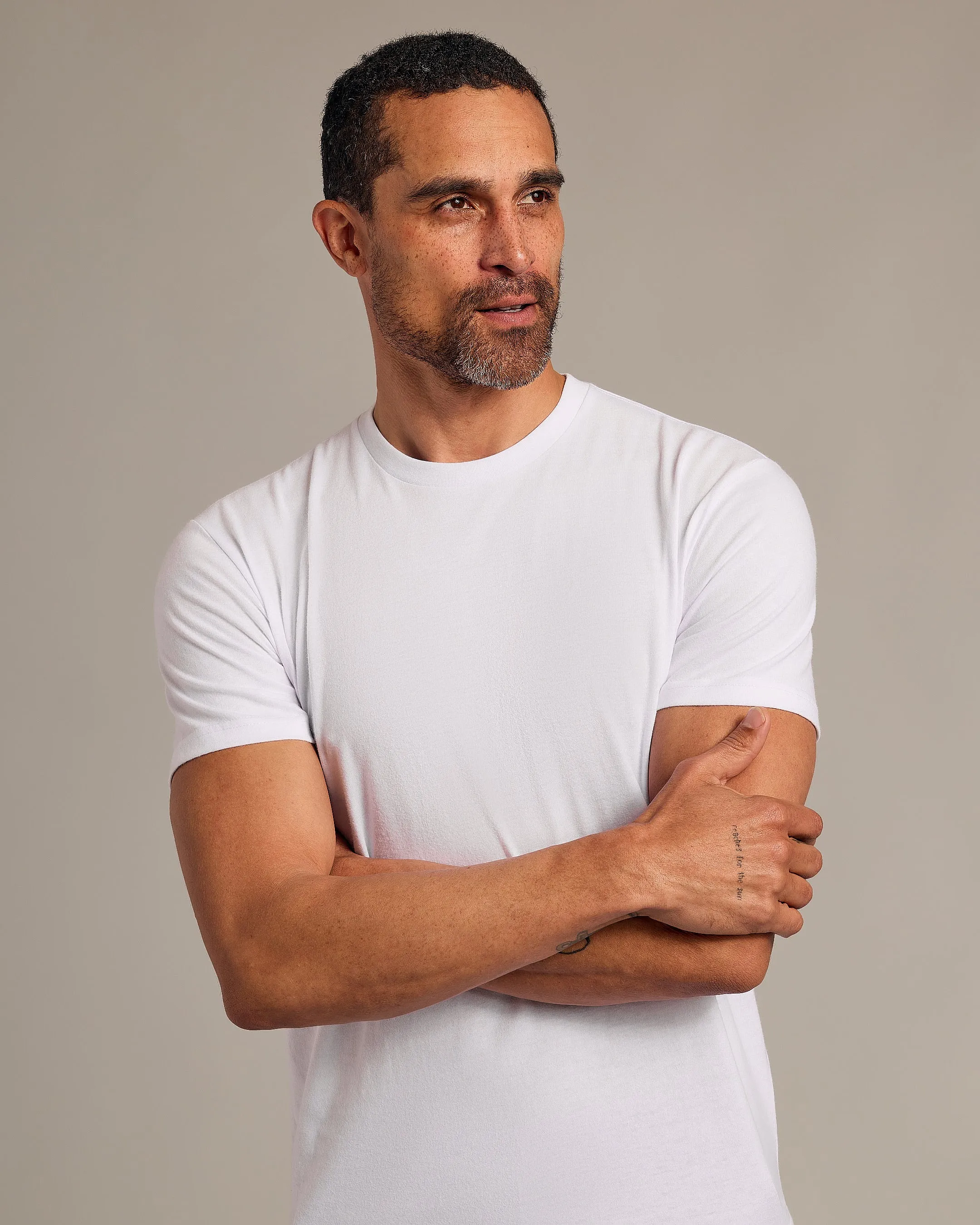 White Short Sleeve Curved Hem Crew