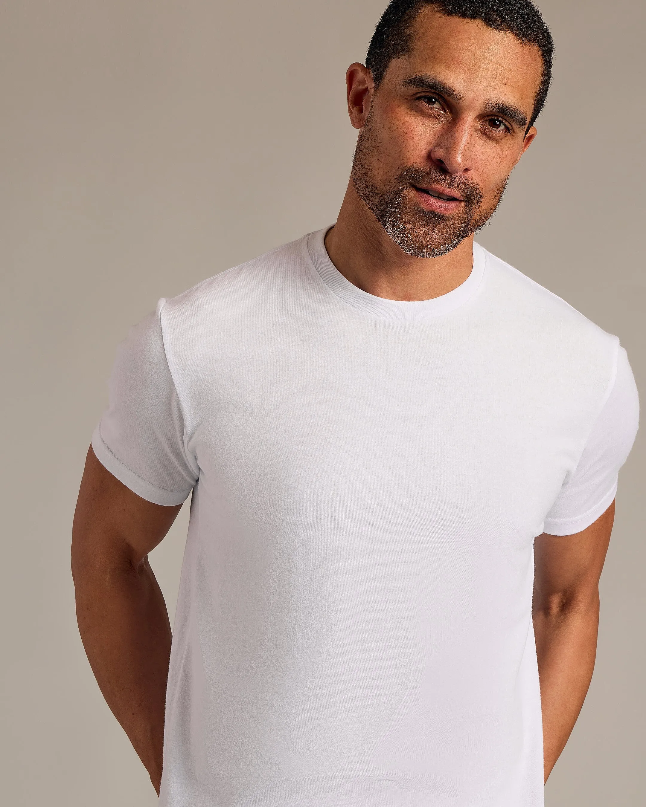 White Short Sleeve Curved Hem Crew