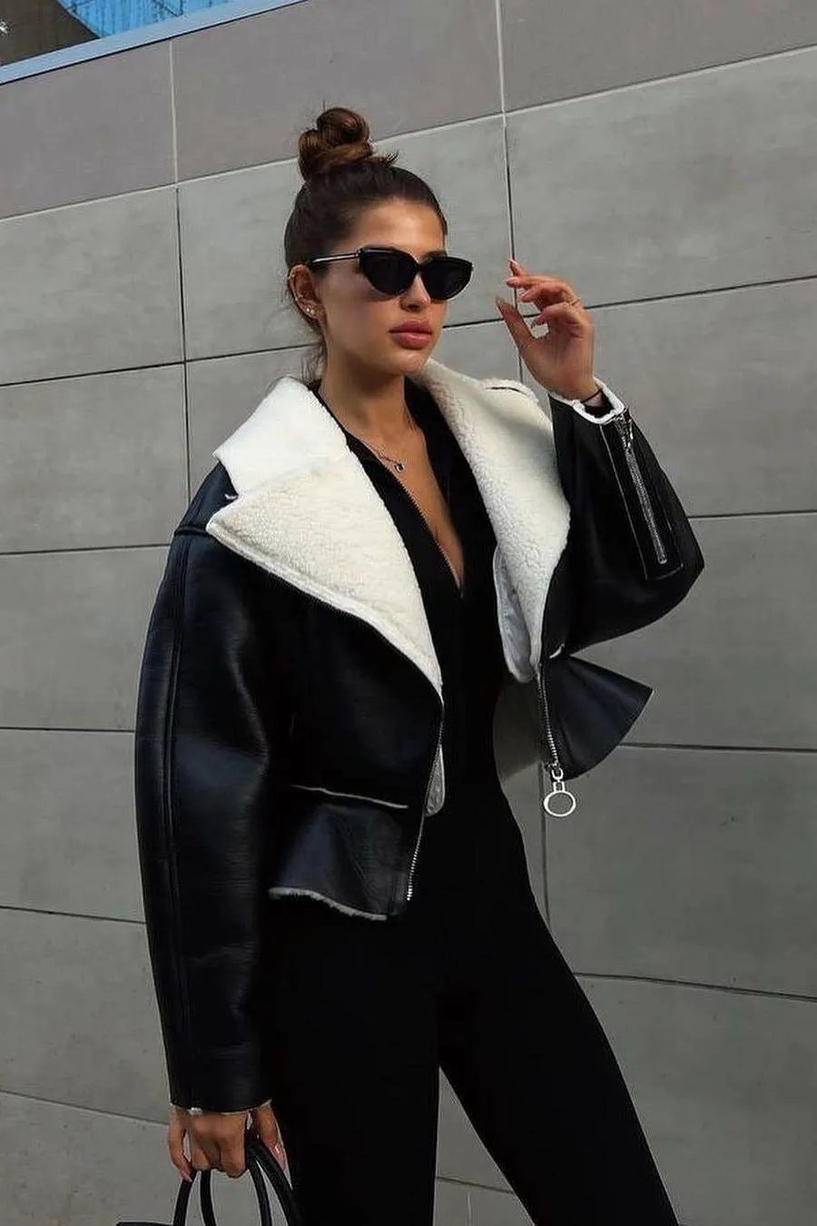 Wide sleeves Short jacket