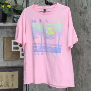 Wild Fable Women's Short Sleeve Oversized T-Shirt Pink Miami Florida M