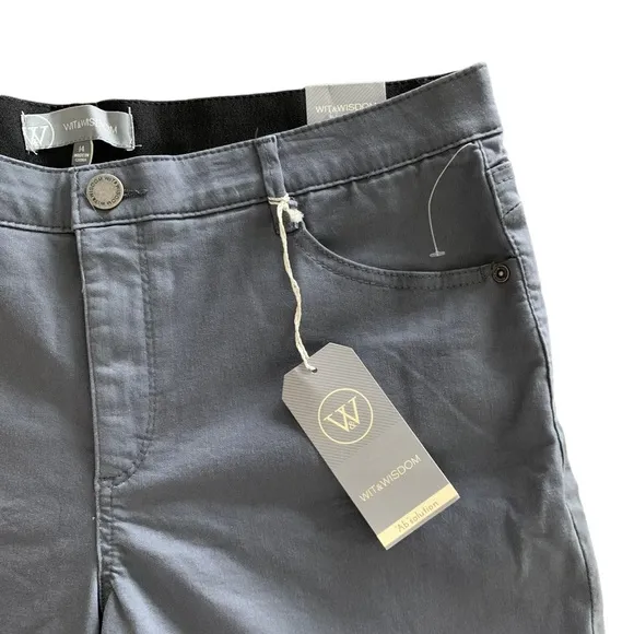 Wit &amp; Wisdom 'Ab'Solution Stretch Twill Shorts in Shadow Women’s Size 14