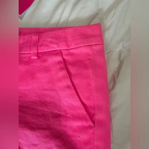 Women’s HOT PINK LILLY PULITZER shorts!!!