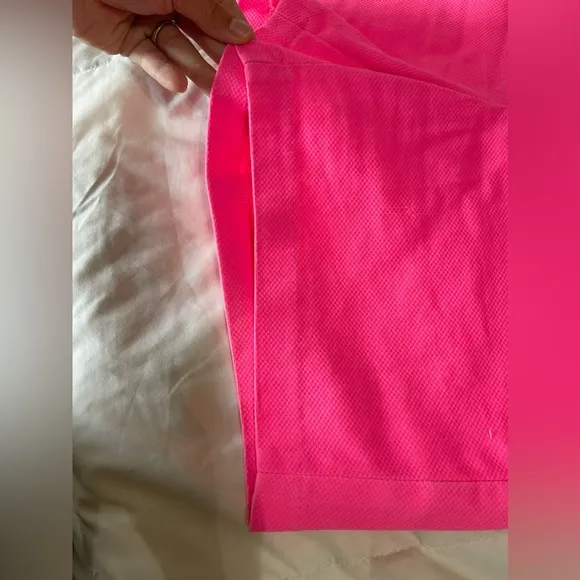 Women’s HOT PINK LILLY PULITZER shorts!!!