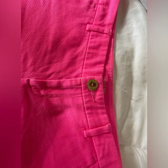 Women’s HOT PINK LILLY PULITZER shorts!!!