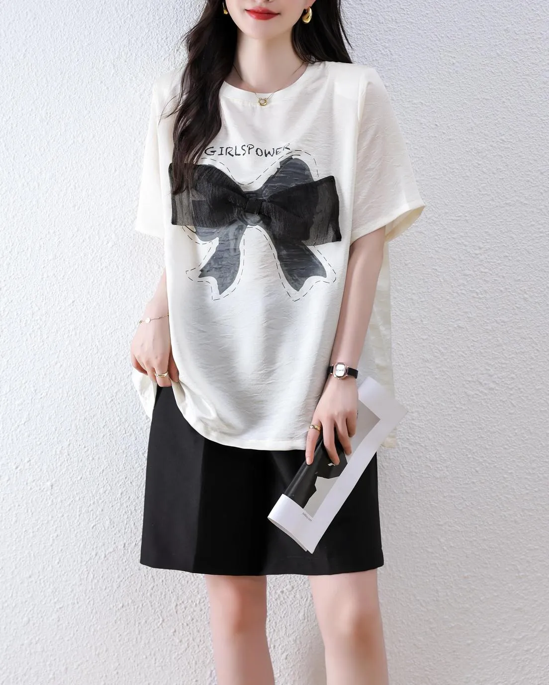 Women's Wrinkle Resistant T-Shirt with Bow Knot Design