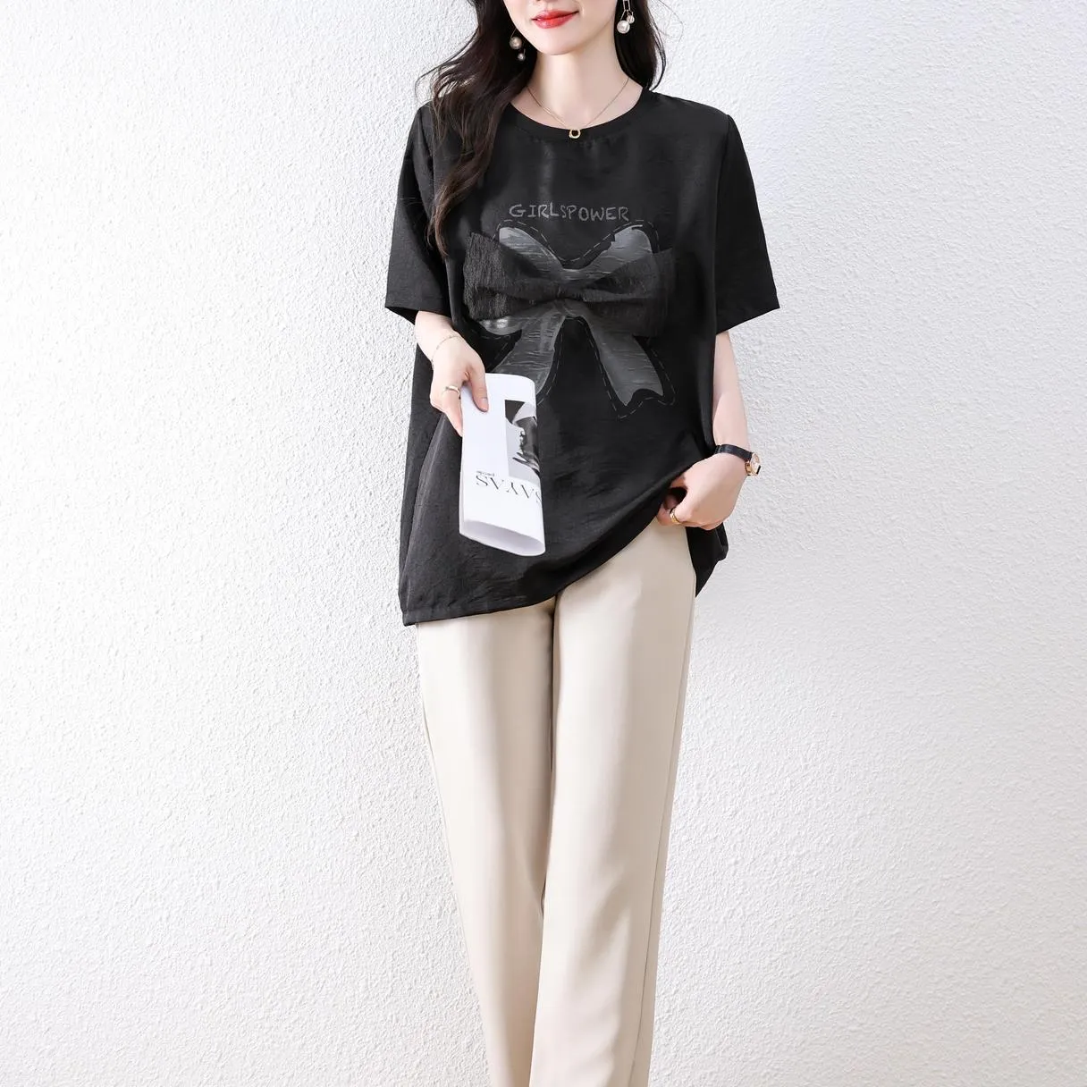 Women's Wrinkle Resistant T-Shirt with Bow Knot Design