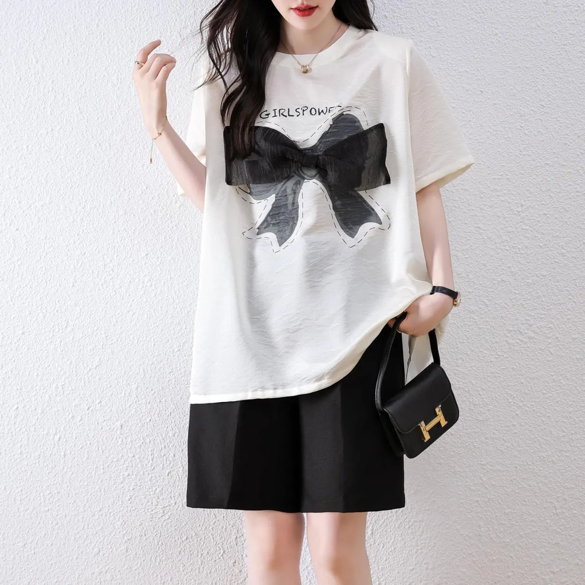 Women's Wrinkle Resistant T-Shirt with Bow Knot Design
