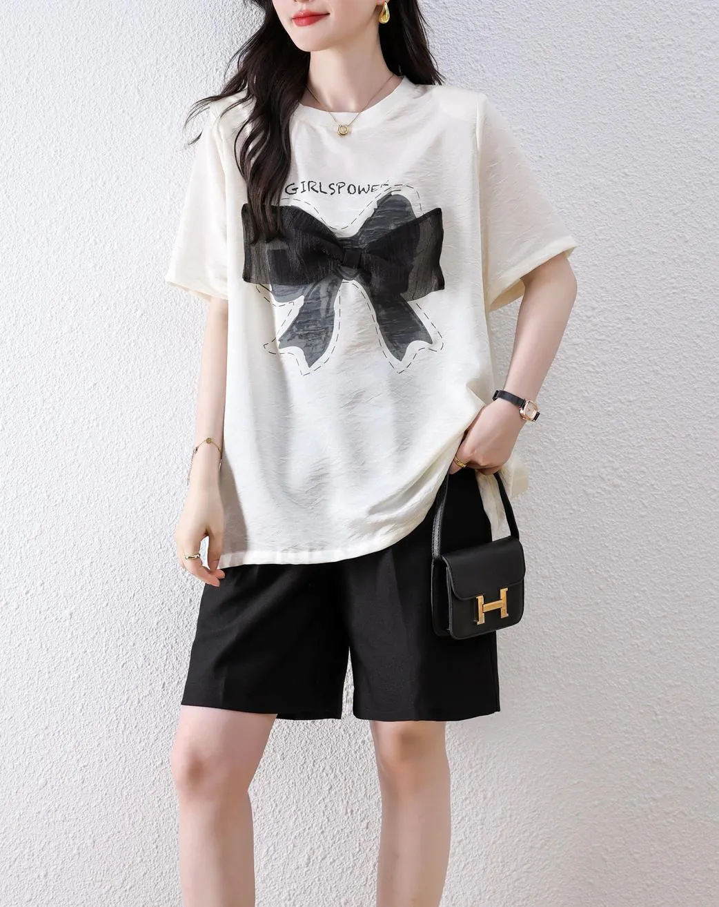 Women's Wrinkle Resistant T-Shirt with Bow Knot Design