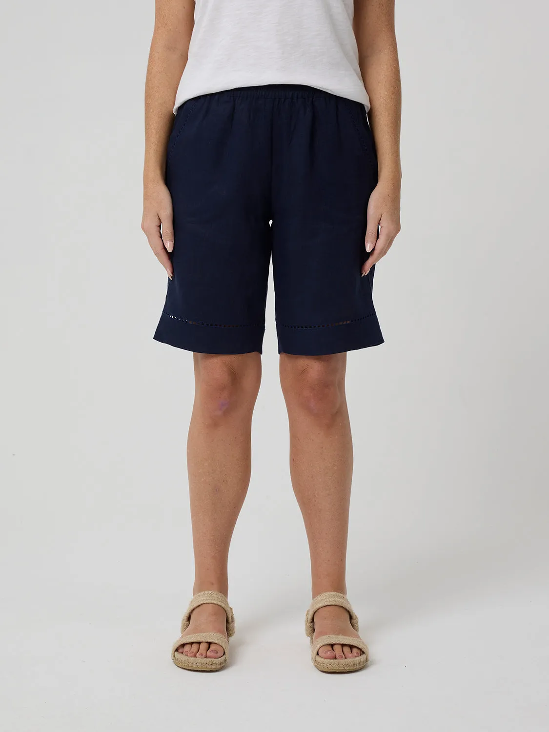Yarra Trail Lace Trim Short YT24H5787