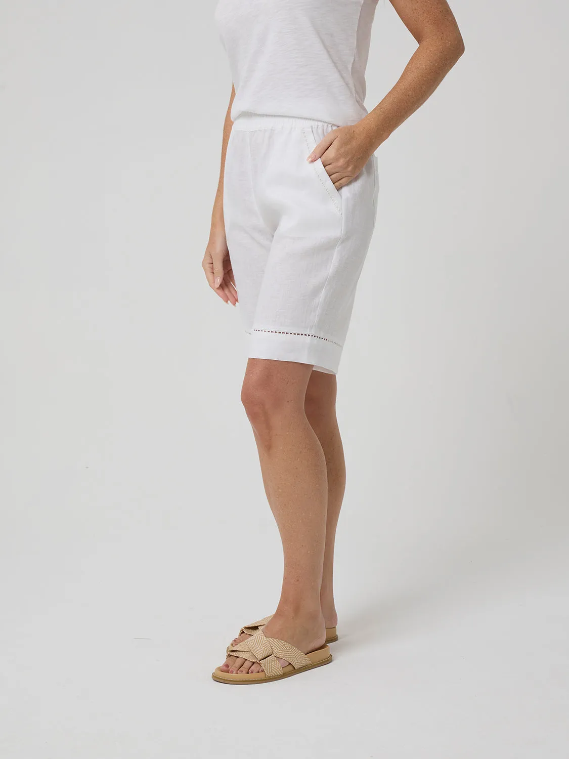 Yarra Trail Lace Trim Short YT24H5787